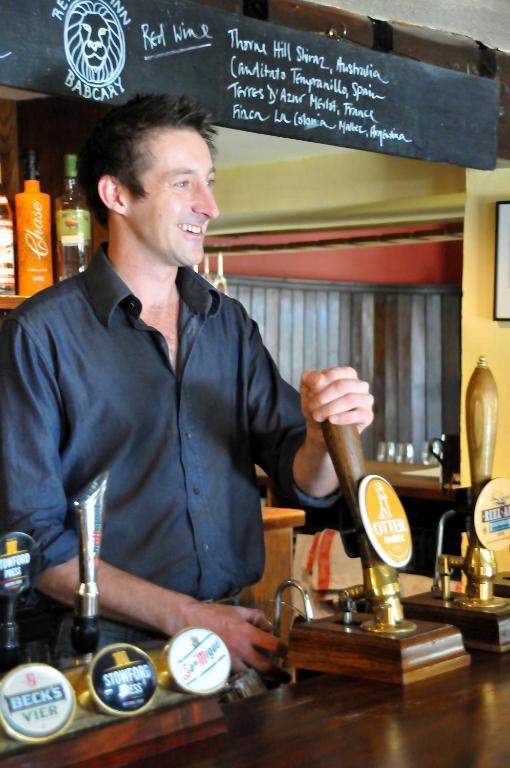 The Red Lion Inn Babcary エクステリア 写真